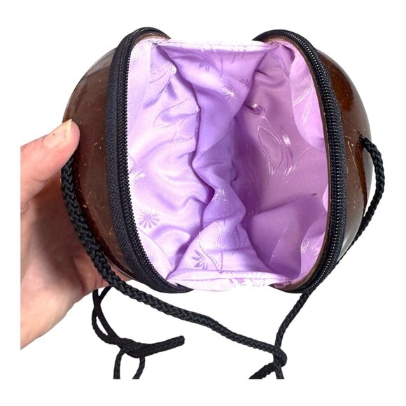 Handcrafted Carved Sea Turtle Coconut Shell Crossbody Purse Tropical Lei Flower - Picture 13 of 15